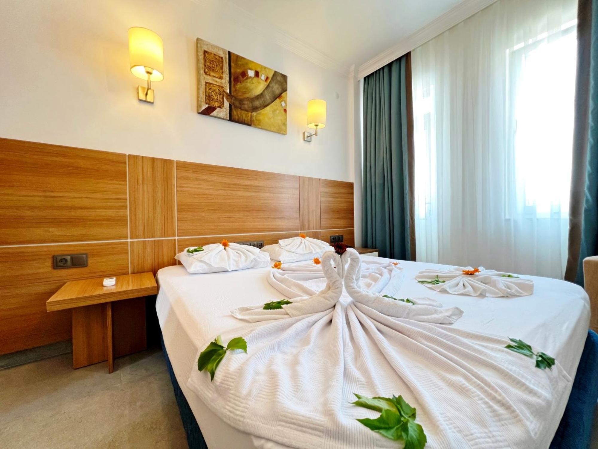 Akin Apart And Hotel Antalya Eksteriør bilde